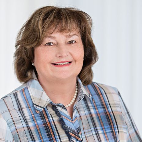 Brigitte Neumann-Lerbs, Steuerfachangestellte, seit 1986 im Team
Lohn- und Finanzbuchhaltung, Alzenau